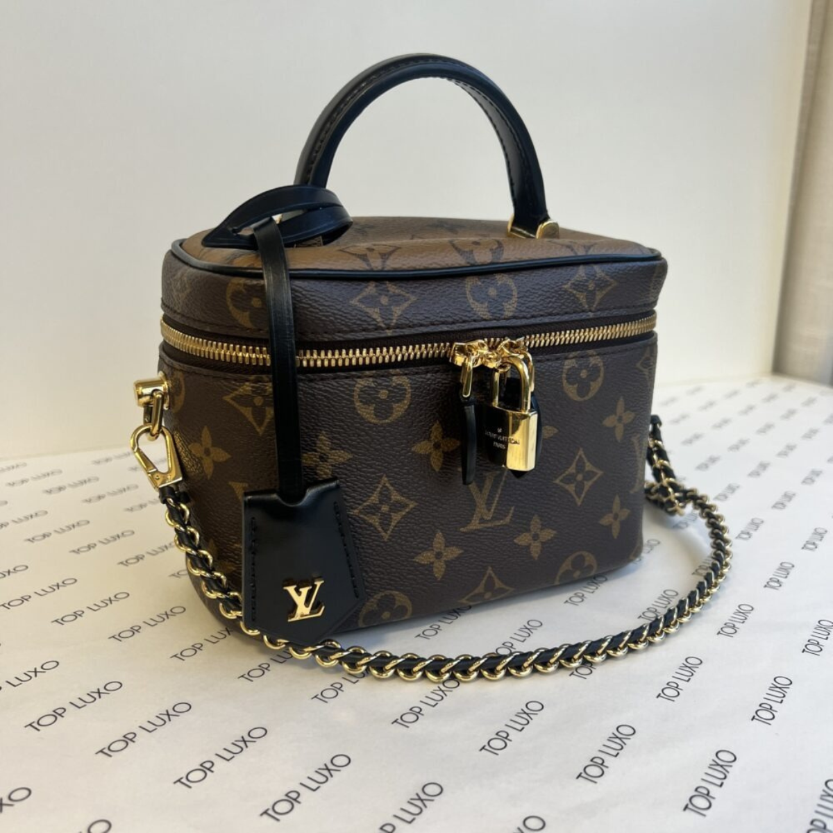 LOUIS VUITTON VANITY PM