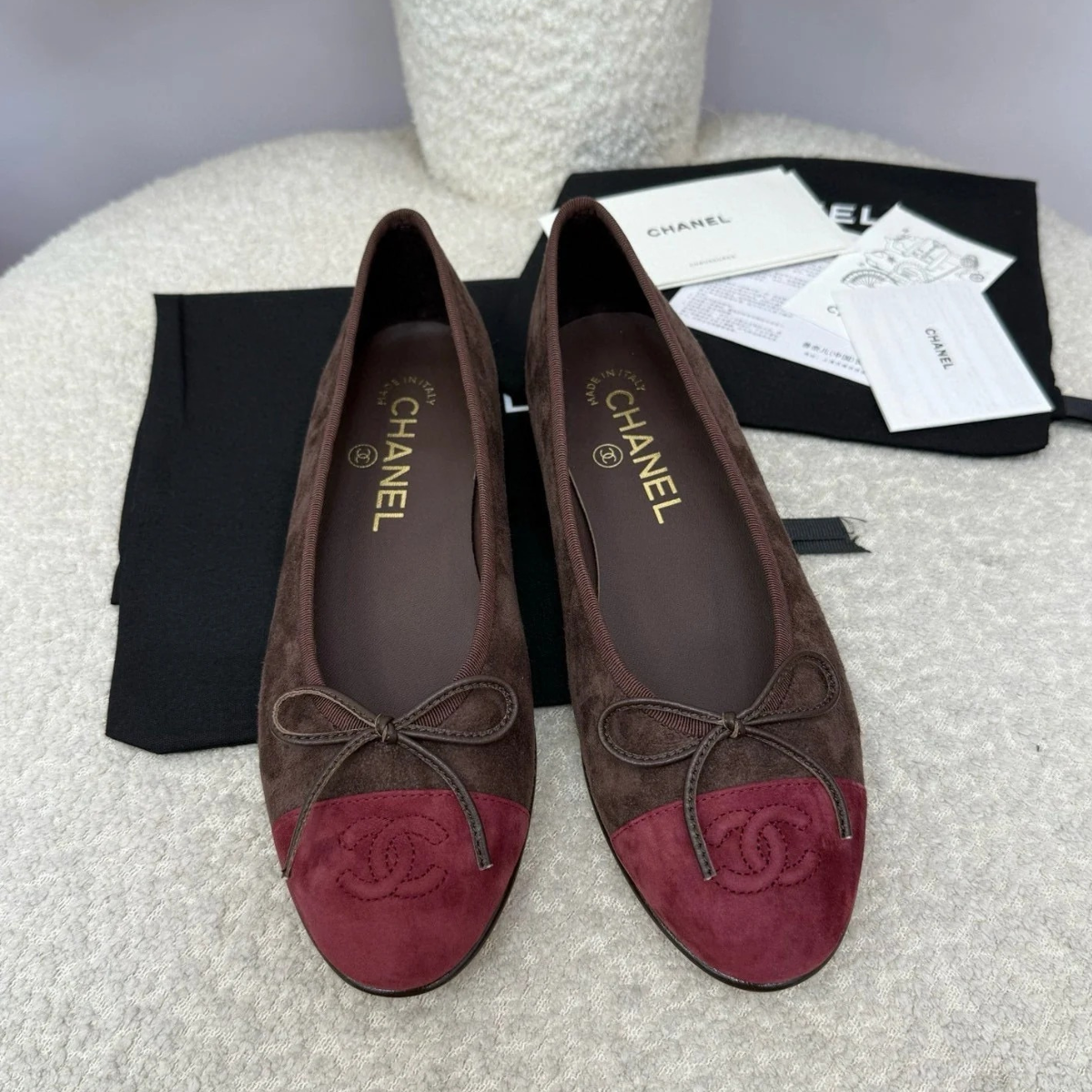 CHANEL 25A BALLET FLATS DARK RED CHOCOLATE SUEDE
