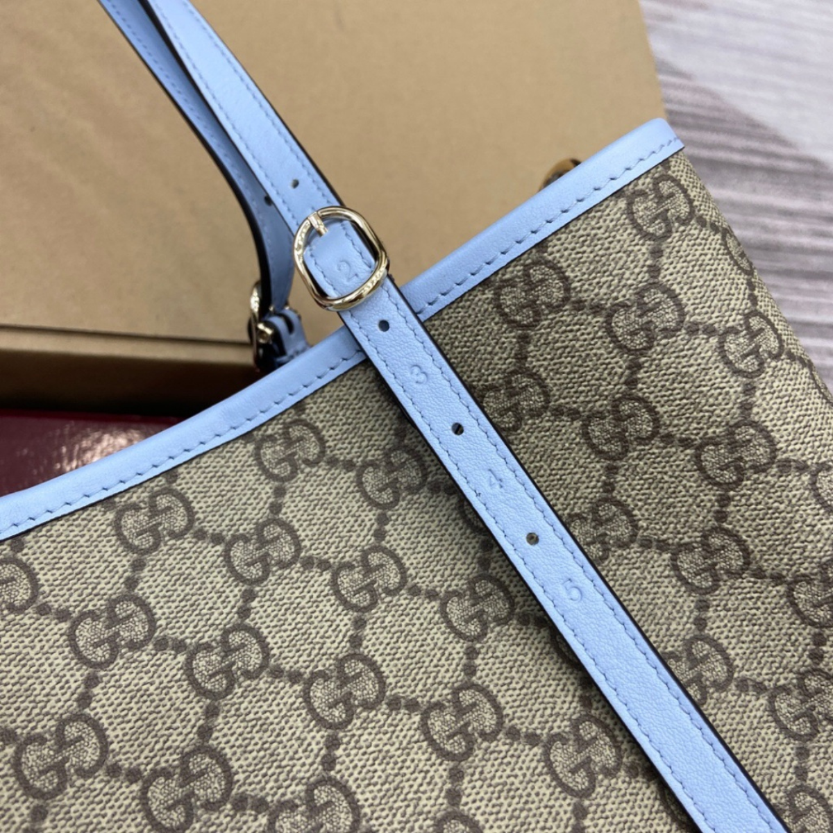 LARGE GG EMBLEM SHOPPER GUCCI