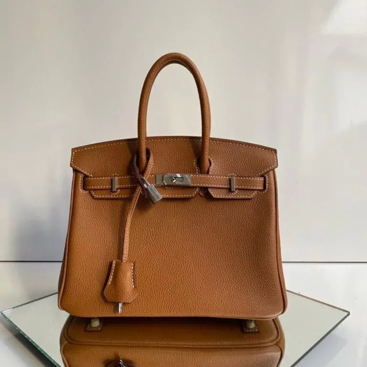 HERMÈS BIRKIN 25 HSS CRAIE/GRIS TOURTERELLE IN TOGO LEATHER WITH BRUSHED GOLD HARDWARE